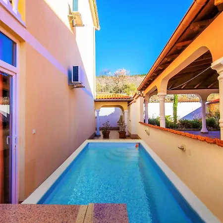 Apartman In Near The Sea
